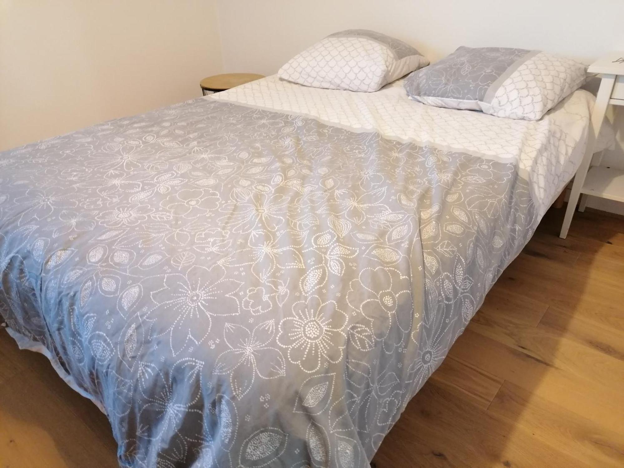 Appartement Au Calme Proche Centre Et Port *
